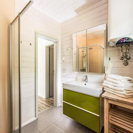 Amazing In With Wi-fi Holiday home
